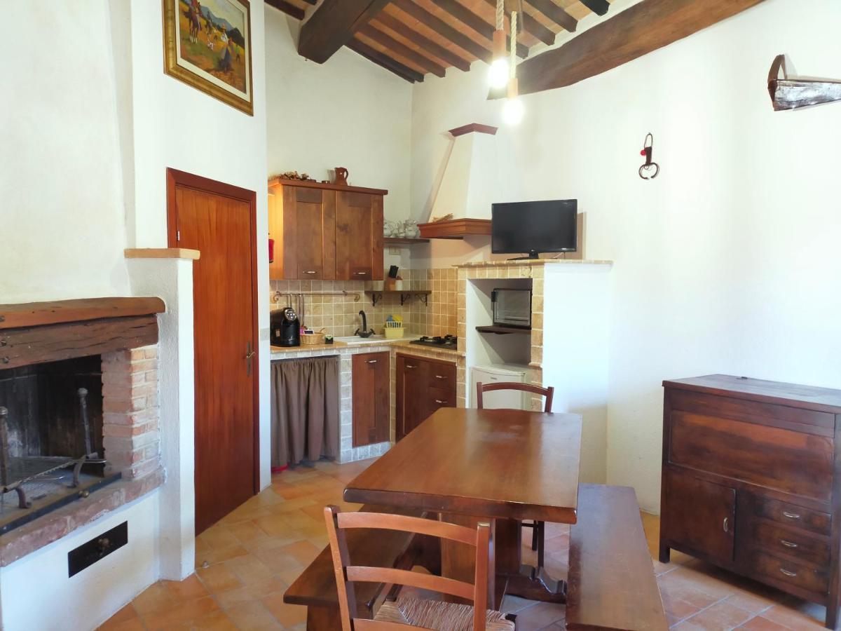 Il Borgo Del Lupo Sarteano Exterior foto