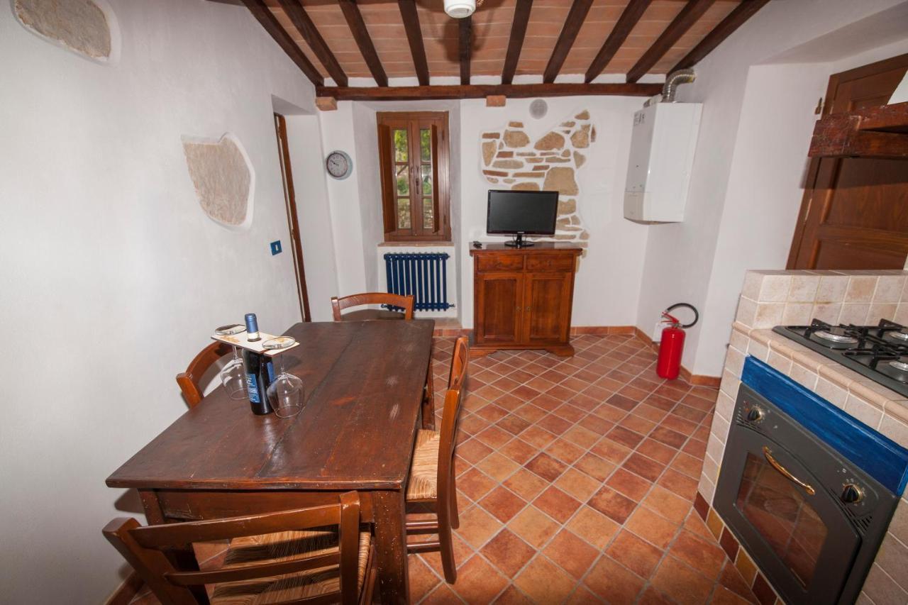 Il Borgo Del Lupo Sarteano Exterior foto