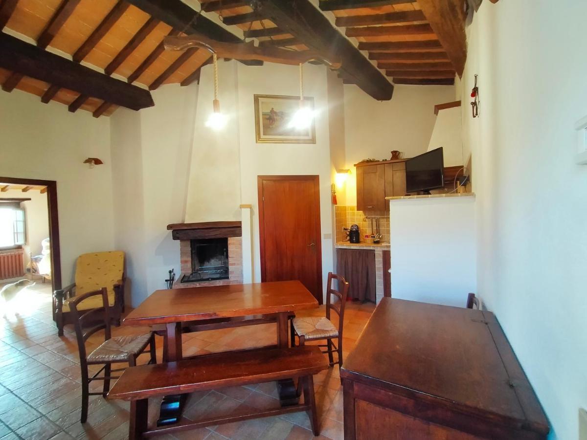 Il Borgo Del Lupo Sarteano Exterior foto